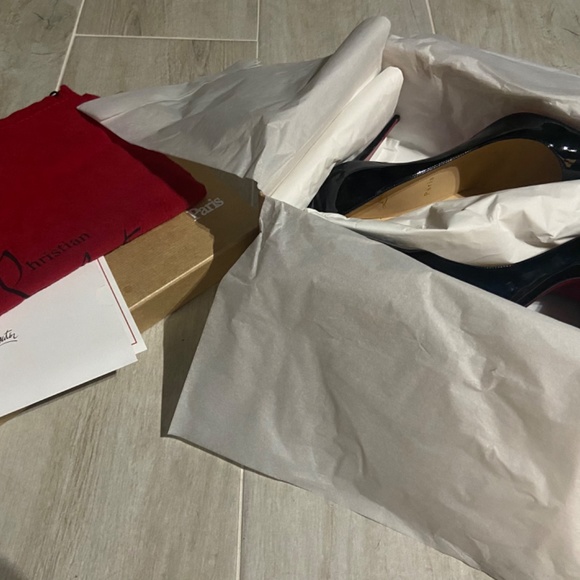 Christian Louboutin Black Kate Heels - Size 40.5  ***Only Worn Once!*** - Picture 8 of 12
